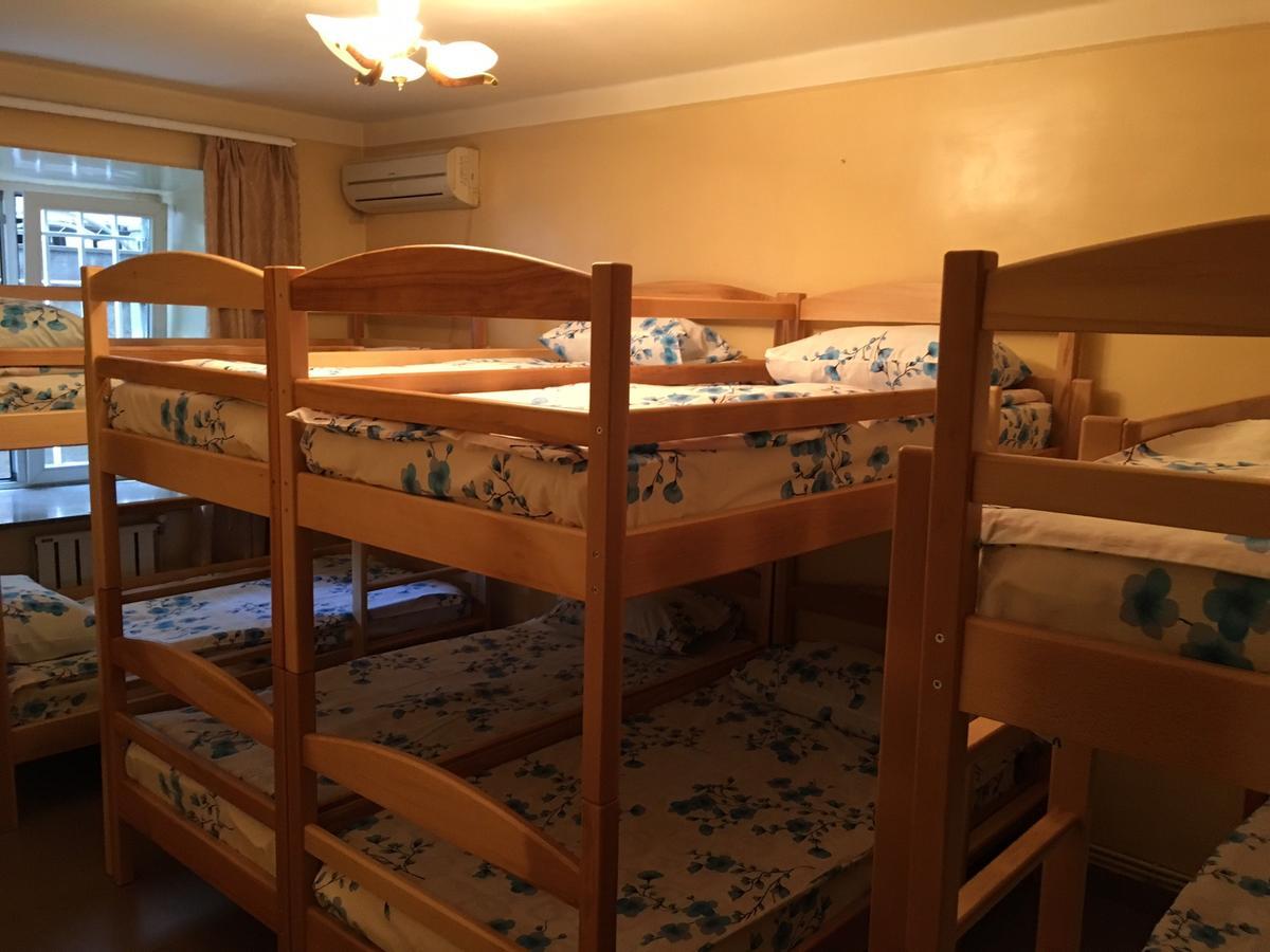 Best Hostel Republic Square Єреван Екстер'єр фото
