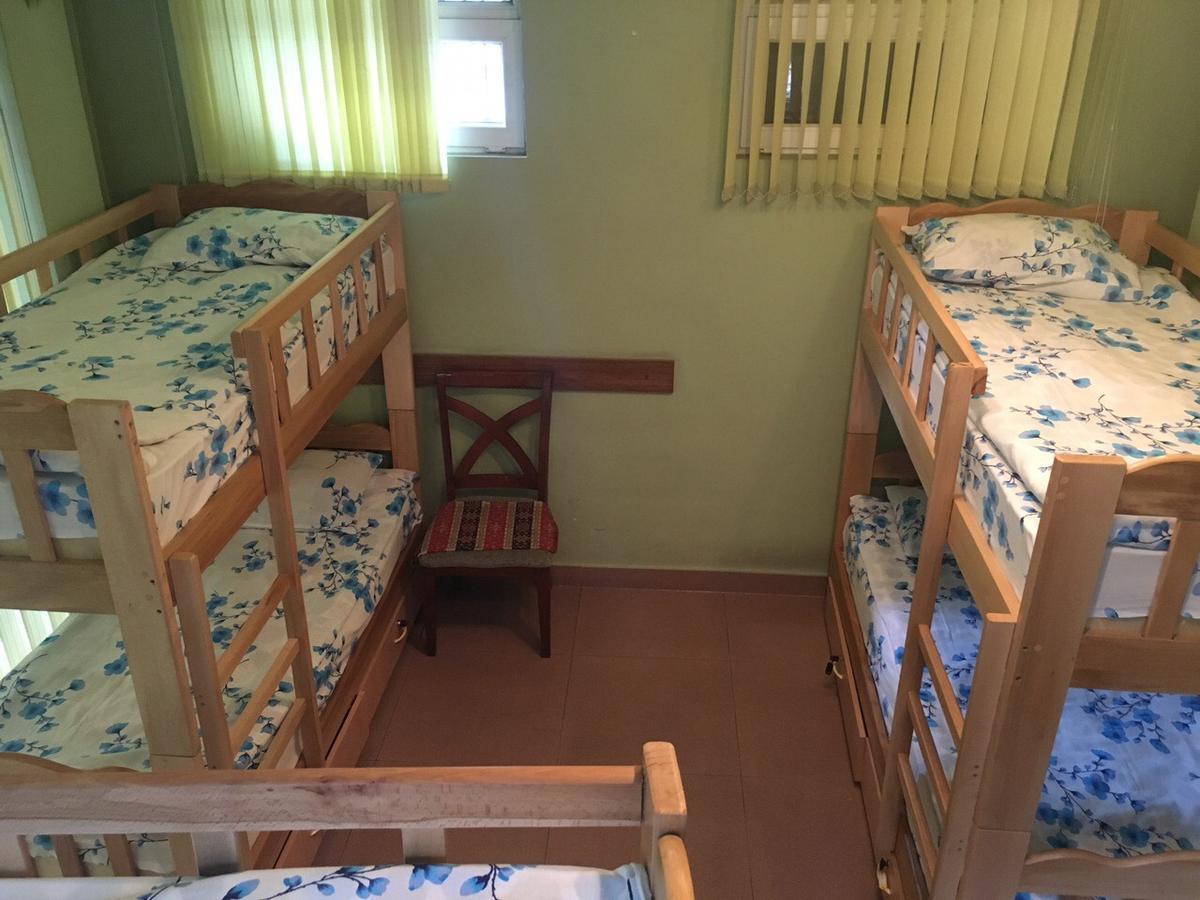 Best Hostel Republic Square Єреван Екстер'єр фото