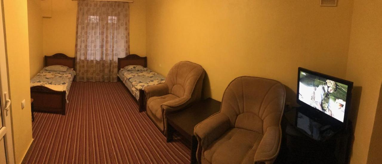 Best Hostel Republic Square Єреван Екстер'єр фото