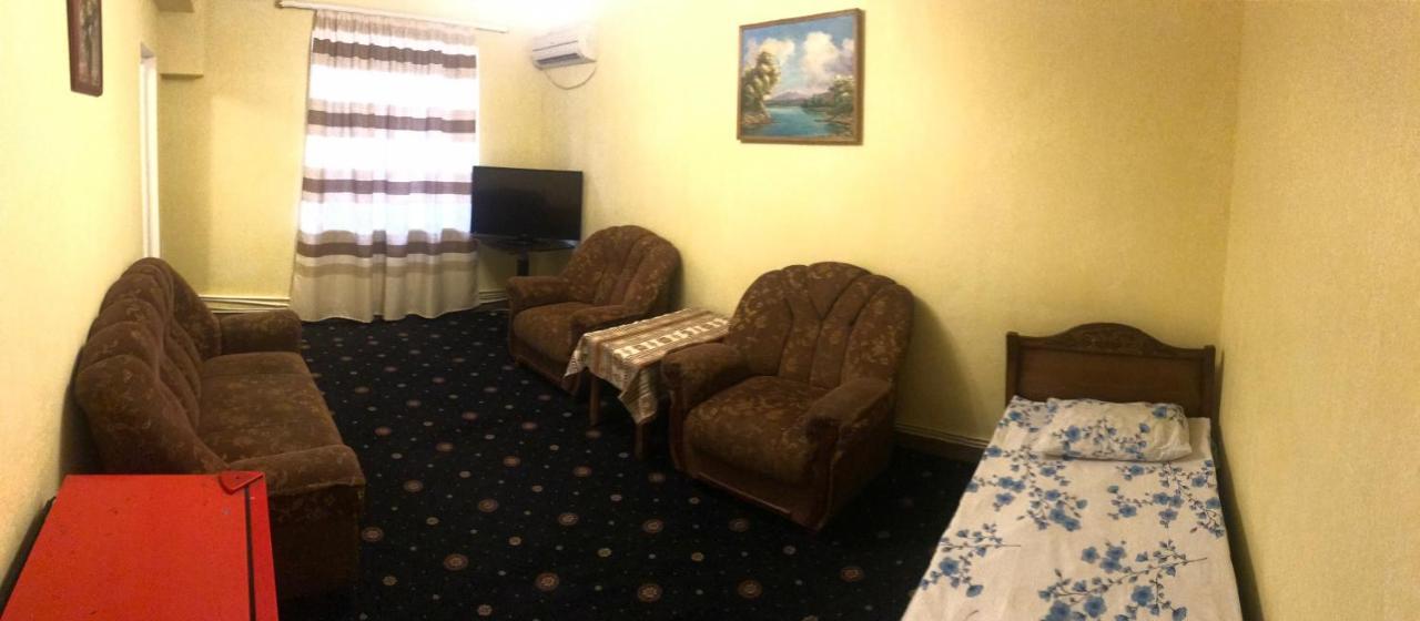 Best Hostel Republic Square Єреван Екстер'єр фото