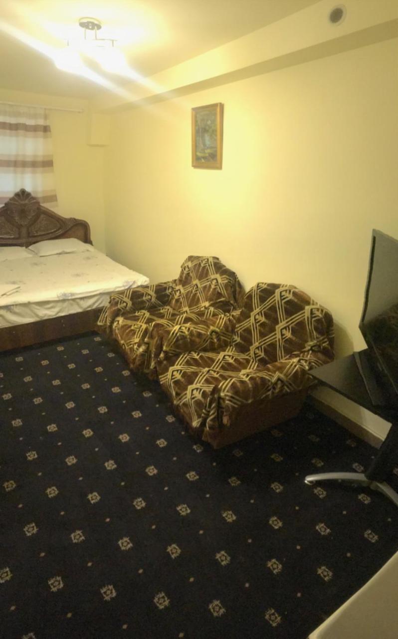 Best Hostel Republic Square Єреван Екстер'єр фото
