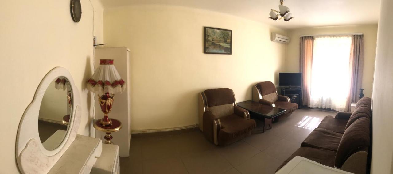 Best Hostel Republic Square Єреван Екстер'єр фото